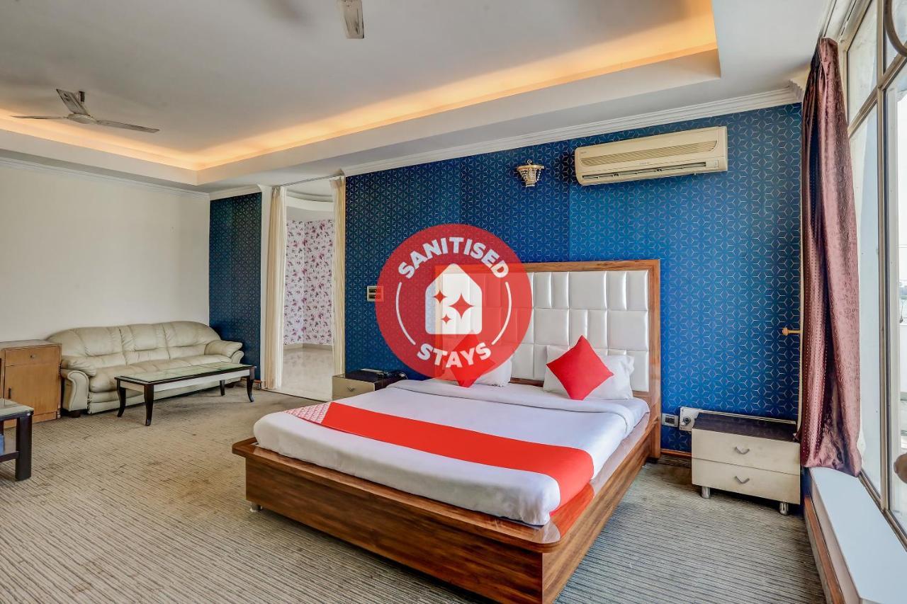 OYO 71042 Sahara Estate Gorakhpur Exterior foto