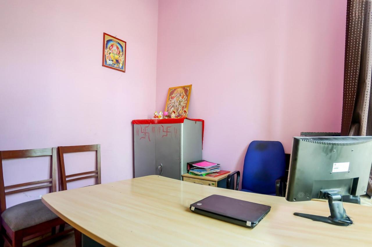 OYO 71042 Sahara Estate Gorakhpur Exterior foto
